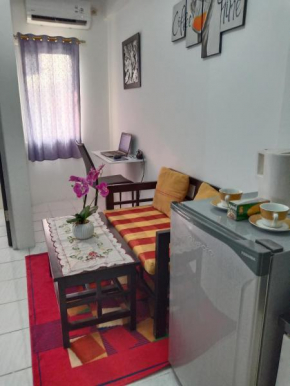 Apartemen 32 m2 dengan 2 kamar tidur dan 1 kamar mandi pribadi di Gresik